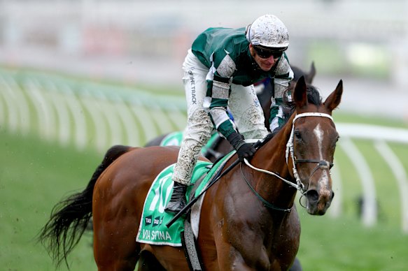 Via Sistina streaks to victory in the Champions Stakes.