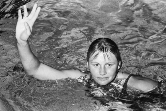Shane Gould after breaking the world 800-metre record at Drummoyne Pool in Sydney in 1971. 