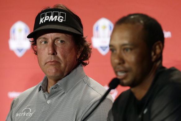 Phil Mickelson copped a roasting from Tiger Woods on Twitter.