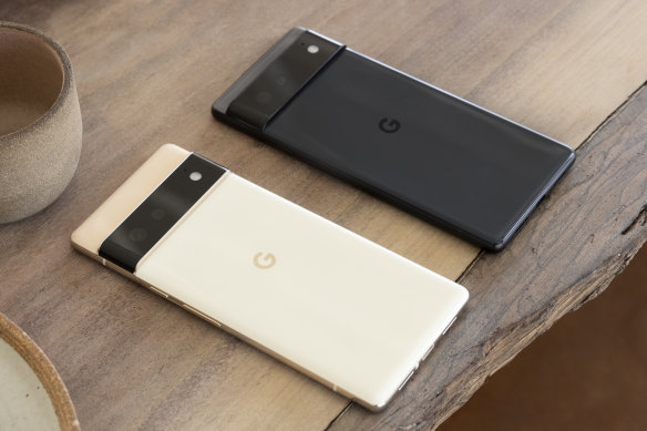 The Pixel 6 Pro (left) and standard Pixel 6 are practically the same size, but the former packs a much larger display.