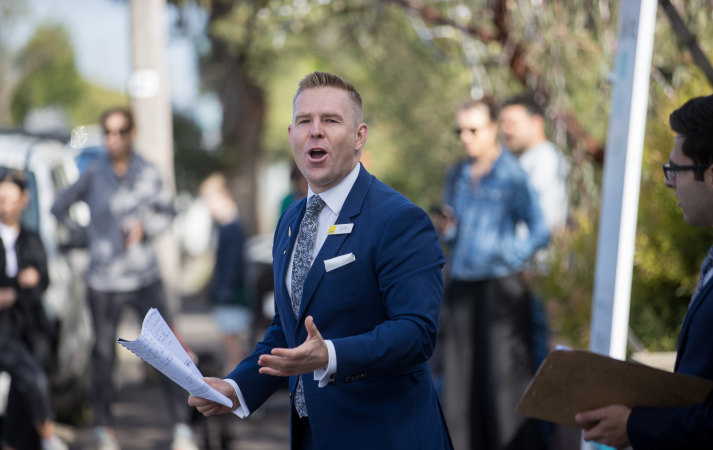 Brunswick West two-bedder draws seven bidders, sells for $736,000 at auction
