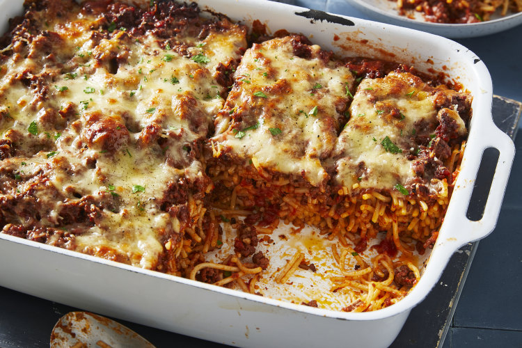 RecipeTin Eats’ bolognese pasta bake can be assembled like a lasagne or in individual dishes.