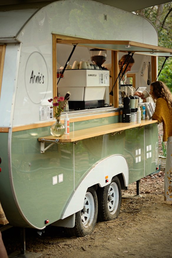 Find Arnie's on the side of the road in Killcare Heights. 