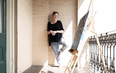 Kayte Murphy has recovered from alcohol use disorder and wants other women to know they are not alone.