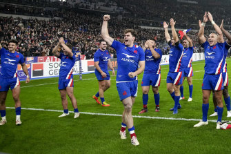 France celebrate after defeating New Zealand.