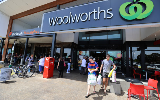 Supermarket sales at SCA’s centres rose 3.2 per cent.