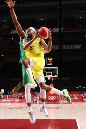 Patty Mills in action against Nigeria.