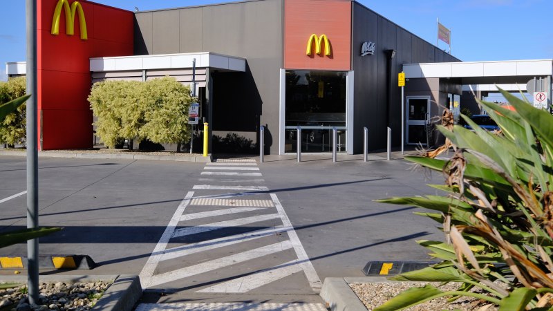 Worksafe Investigates After Maccas Staff Told To Stay At Fawkner
