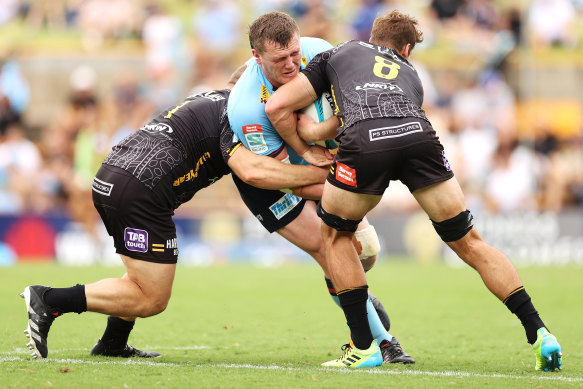 Prop Angus Bell on the charge for the Waratahs against the Hurricanes at Leichhardt Oval.