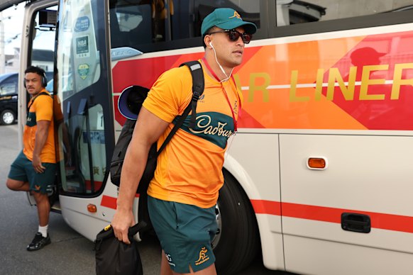 Joseph-Aukuso Suaalii arrives at the stadium earlier.