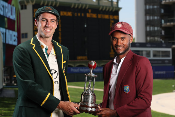 Australian Captain Pat Cummins with West Indies Captain Kraigg Brathwaite.