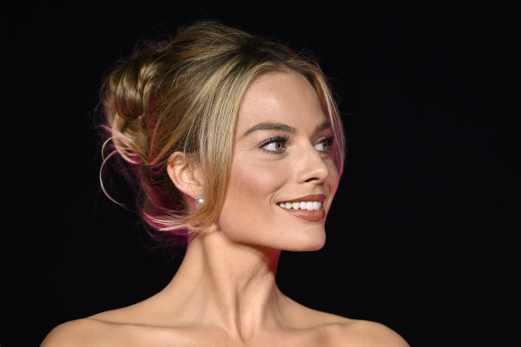 Zan Rowe would love to have Margot Robbie on the show.