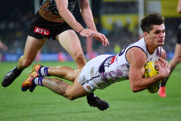 Docker Lachie Schultz traded to the Magpies.