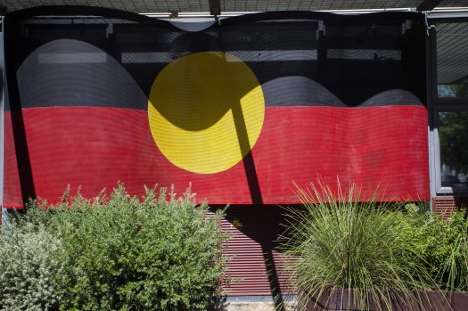 Calls for Victoria to return remains of nearly 2000 Indigenous people to community