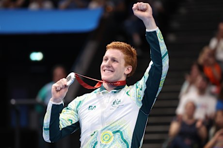 NANTERRE, FRANCE - SEPTEMBER 07: Silver medalist Col Pearse of Team Australia poses for a photo during the medal ceremony for the Men’s 200m Individual Medley - SM10 on day ten of the Paris 2024 Summer Paralympic Games at Paris La Defense Arena on September 07, 2024 in Nanterre, France. (Photo by Sean M. Haffey/Getty Images)