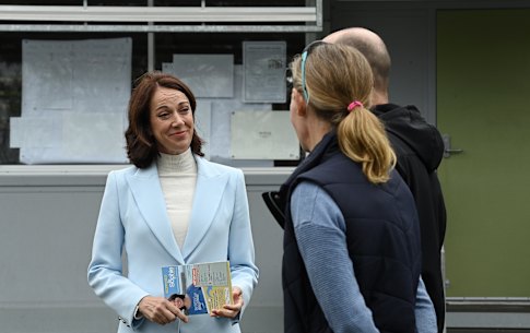 Independent candidate Sophie Scamps at a polling booth in Narraweena.