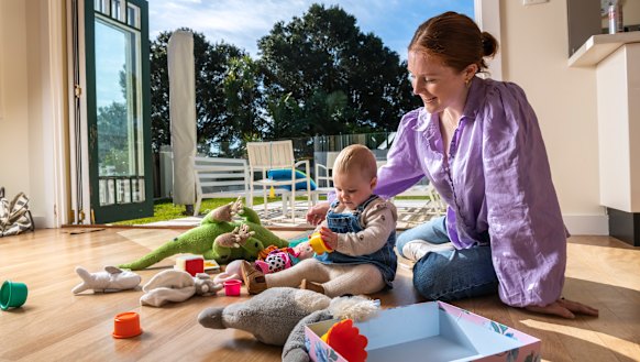 Nurse Liz Berlecky with her daughter Eloise. 