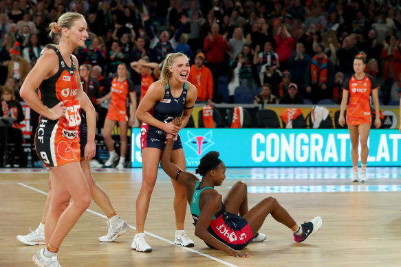 Kate Moloney and Mwai Kumwenda celebrate victory.