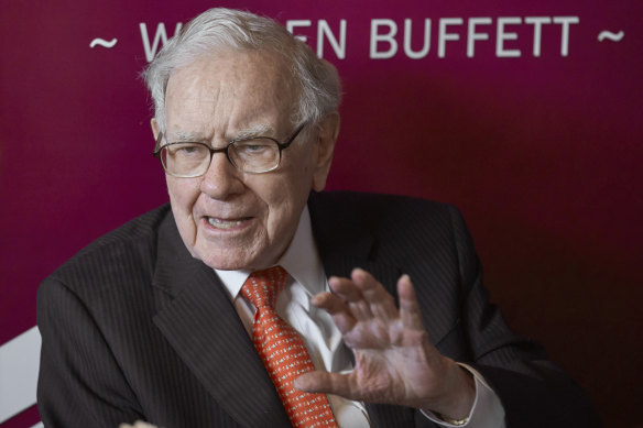 US business magnate Warren Buffett is also referred to in the messages.