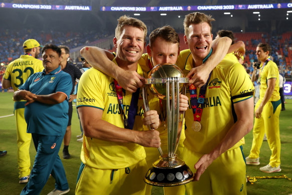 David Warner, Marnus Labuschagne, and Steve Smith celebrate Australia’s recent World Cup victory in India.