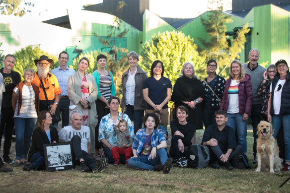 Some residents and Richmond West Primary parents have come out in support of the safe injecting room after becoming frustrated with the portrayal of Richmond as a frightening hellhole.