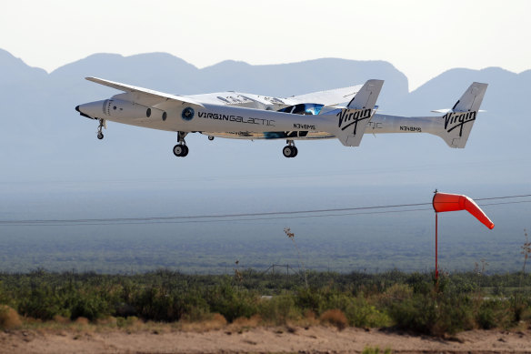 Richard Branson and his crew take off in New Mexico.