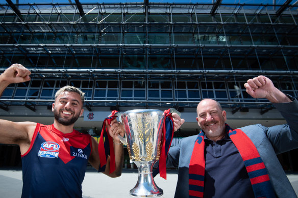 Get ready, Dees fans: Christian Salem with former player Rod Grinter.