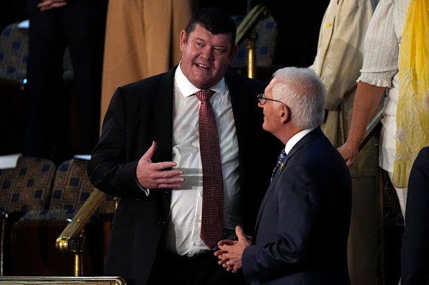Donald Trump: James Packer becomes latest billionaire at Mar-a-Lago