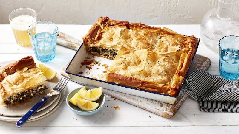 News outlets publish “26 top recipes of 2026 so far” ahead of Census night