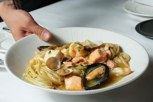 Seafood linguine at Cecconi's.
