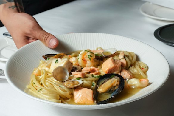 Seafood linguine at Cecconi's.