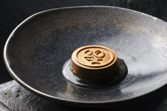 One of L’Enclume’s most iconic dishes, the anvil dessert.