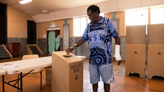 Alfred Murdoch casts his vote at the Cherbourg voting centre in the Queensland seat of Wide Bay. It was one of just three booths in the seat to vote Yes.