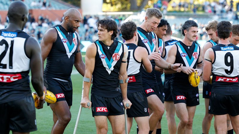 Key Port player out for up to 15 weeks; Timekeeping error behind missing 29 seconds; Bobby Hill back after long absence