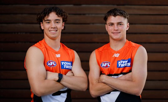 Hannaford (left) with fellow Giants draftee Harry Oliver.