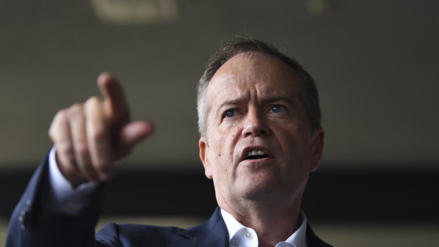 Opposition Leader Bill Shorten will call for a major inquiry into the water buyback scandal.