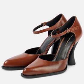 Coote recently bought these shoes, by Dries Van Noten.