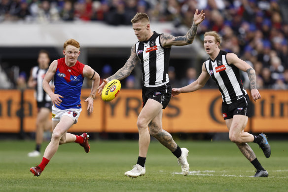 Jordan De Goey has again attracted unwanted headlines for the Magpies