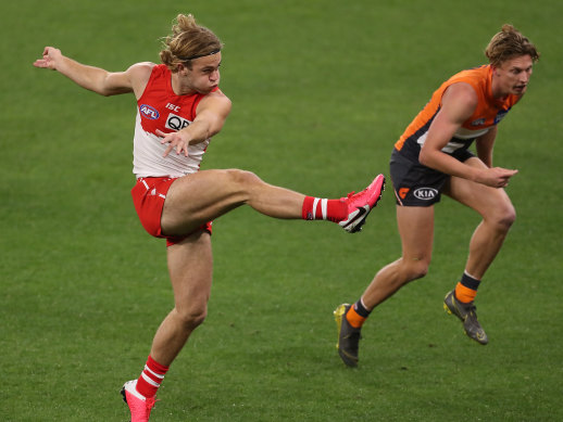James Rowbottom was one of the Swans' standouts with 20 disposals and eight clearances.
