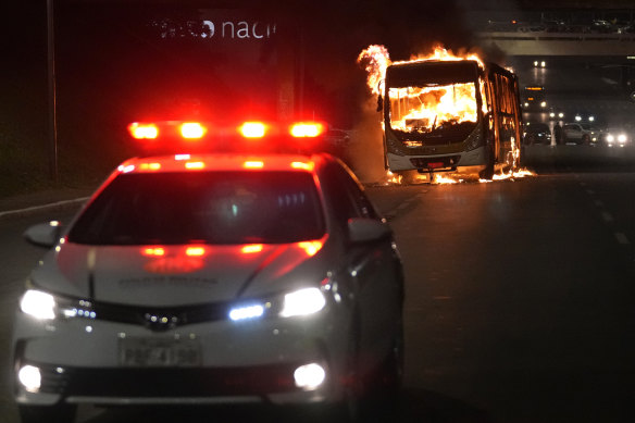 Supporters of outgoing Brazilian President Jair Bolsonaro set fire to several vehicles and allegedly tried to storm the headquarters of the Federal Police in Brasilia.