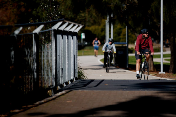 The state government is spending $39m upgrading bike and pedestrian paths. 