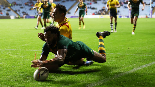 Josh Addo-Carr ices a try for the ages in the final few minutes against Scotland.