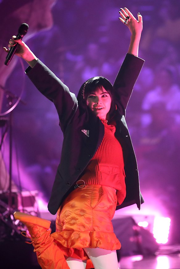 Elton John helped 'Supalonely' singer Benee become the global smash of ...