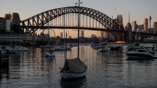 North Sydney Council is investigating a plan to create a netted swimming area at Lavender Bay. 