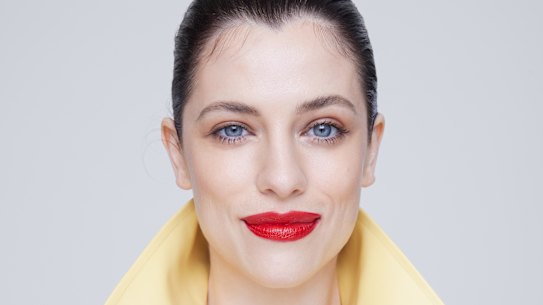 Jessica wears Max Mara “Madame2” coat, $1815.