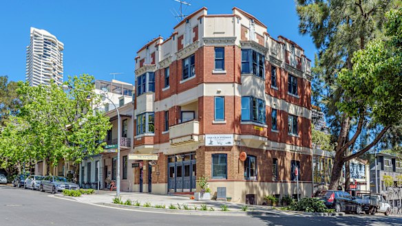 The leasehold of the Old Fitzroy Hotel in Sydney's Woolloomooloo is for sale.