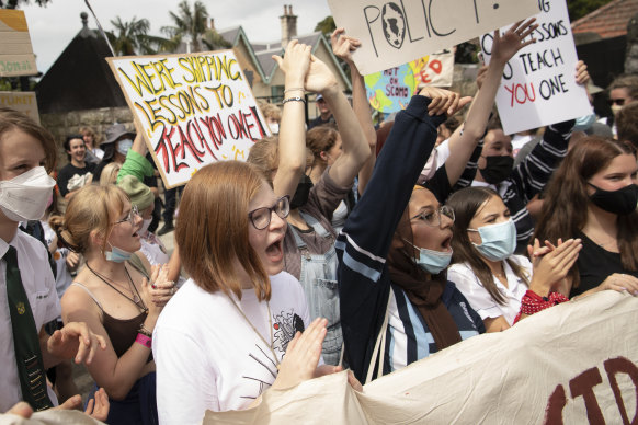 2022 schools climate protest students at Kirribilli House, Sydney