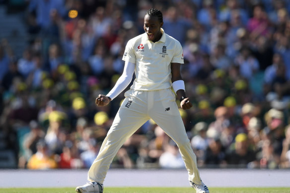 England's Jofra Archer ran through Australia's top and tail.