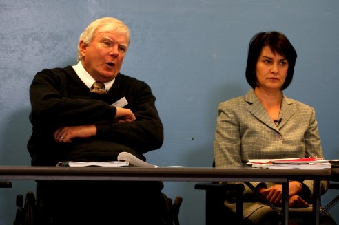 NSW health minister Carmel Tebbutt with John Walsh, the head of an independent enquiry into NSW Health reform at Randwick Children’s Hospital in 2009.