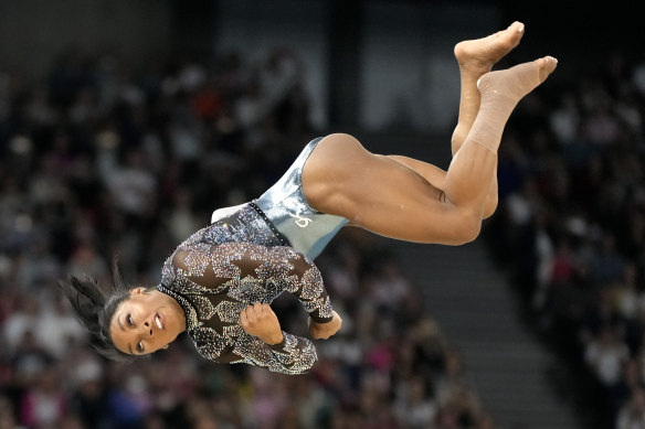 Is that a double salto? Where’s Liz Chetkovich when you need her?
